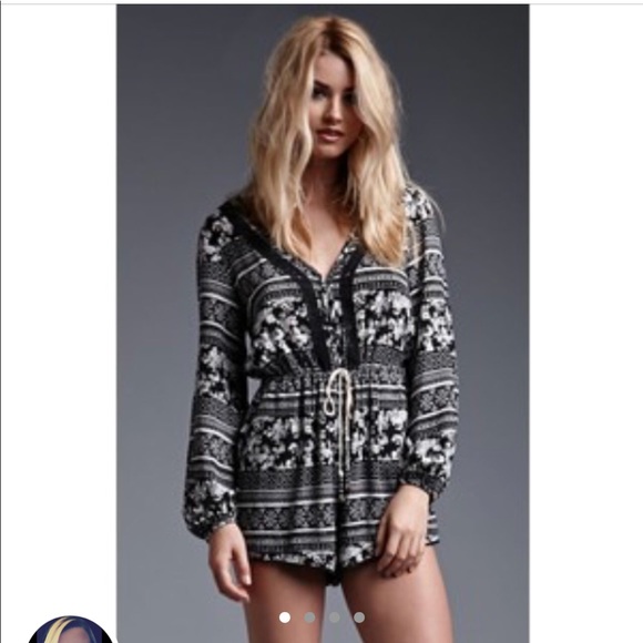 House of Harlow 1960 Other - House of Harlow Black and White Romper With Tie